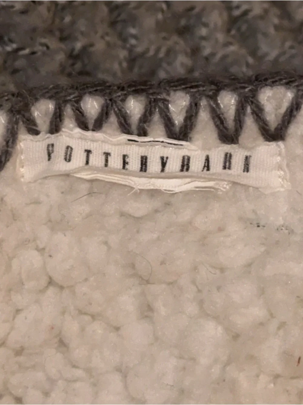 POTTERY BARN Thermal Sherpa Back Knit Throw Gray White
